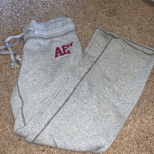 American eagle wide legged sweatpants